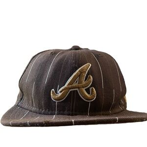 New Era MLB Atlanta Braves Baseball Brown White Stripe Flat Bill Hat Sz 7 5/8